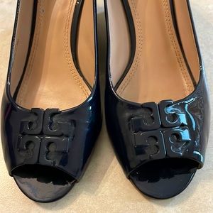 Tory Burch patten leather size 8